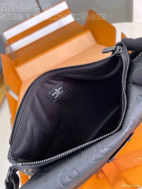 Aaa replica ru S-LOCK VUITTON LOUIS POCHETTE 0822